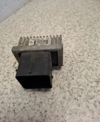 Dacia Sandero II Glow plug pre-heat relay 110678071R