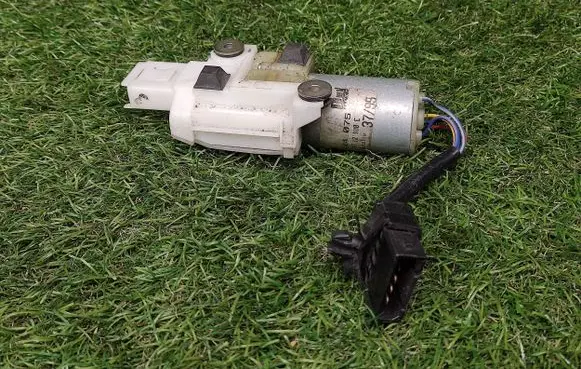 Audi A8 S8 D2 4D Seat adjustment motor 404075