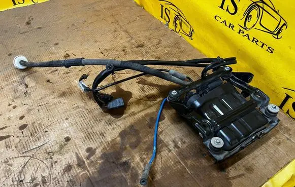 Porsche Panamera (970) Air suspension compressor 97035815126 97035827125