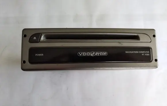Nissan X-Trail T30 Navigation unit CD/DVD player 22CA59000B