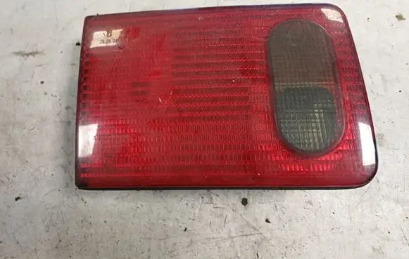 Audi A8 S8 D2 4D Tailgate rear/tail lights