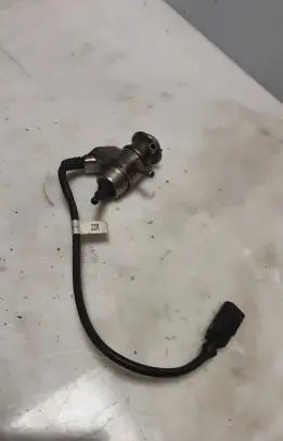 Audi Q7 4M AdBlue injector 4G0131113C 260116015121 044402501803