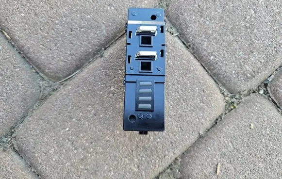 Opel Combo E Other switches/knobs/shifts 9822330880