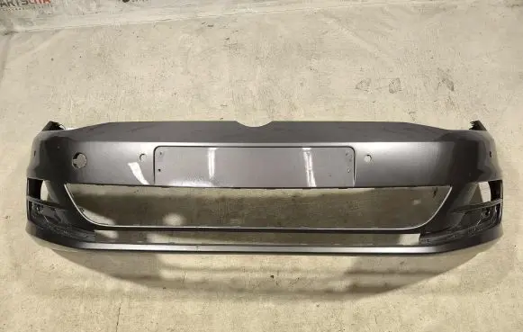 Volkswagen PASSAT B8 Front bumper 5G0807221B