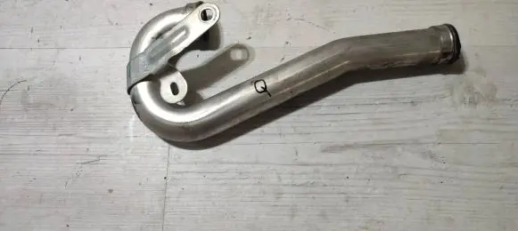 Nissan Qashqai EGR valve line/pipe/hose 744818