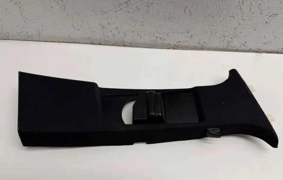 Mercedes-Benz E W212 (B) pillar trim (top) A2126902026 A2126900030