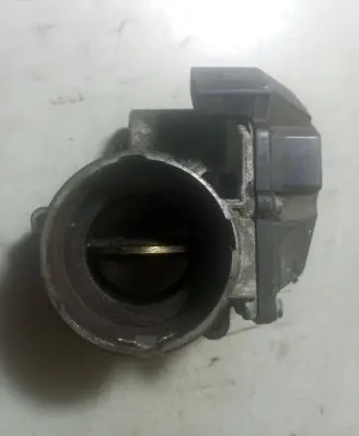 Volkswagen PASSAT B6 Throttle valve 03G128063A