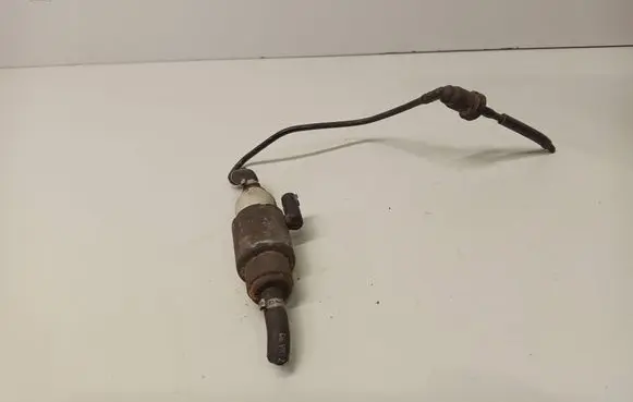 Volkswagen Caddy Webasto auxiliary heater fuel pump 90095290