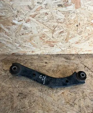 KIA Sorento Rear control arm