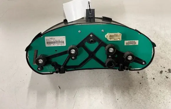 Peugeot Partner Speedometer (instrument cluster) 9662745180 000708613