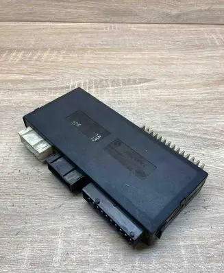 BMW 5 E39 Comfort/convenience module 8372143 5DK00704721