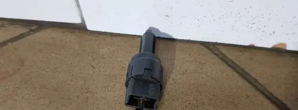 Isuzu D-Max Hand parking brake sensor 
