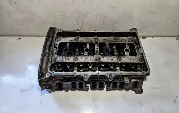 Ford Transit Engine head 6C1Q6K537AC 6C1Q6090AE