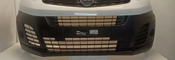 Opel Vivaro Front bumper