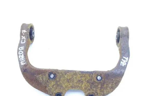 Mazda CX-7 Rear axle beam mounts housing 