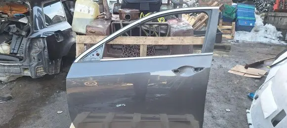 Honda Accord Front door 