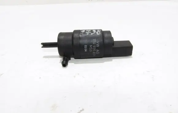 Volkswagen Caddy Windscreen/windshield washer pump 1T0955651