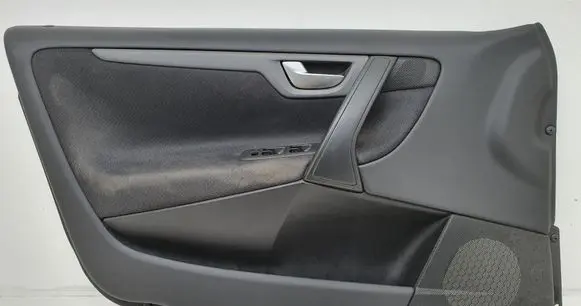 Mini One - Cooper Coupe R56 Front door card panel trim 39990260