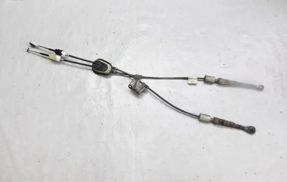 Nissan Qashqai Gear shift cable linkage 349357827R
