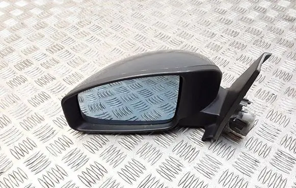 Front door electric wing mirror