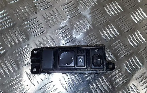 Nissan Juke II F16 Wing mirror switch 25190BV80A
