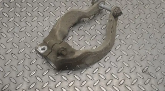 Front lower control arm/wishbone