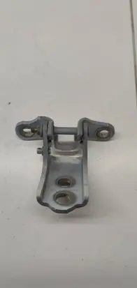 Renault Clio V Front door upper hinge T122003