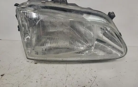 Renault Scenic I Headlight/headlamp 203691B