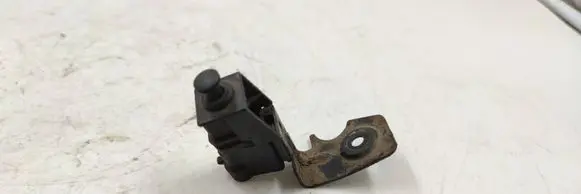 Cadillac CTS Brake pedal sensor switch 90355463