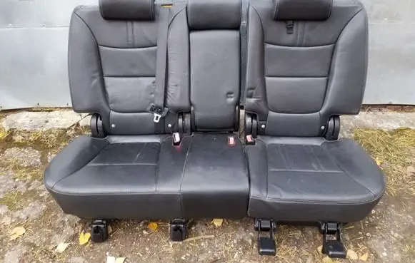Rear seat