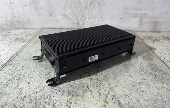 Peugeot 607 Sound amplifier 9631041580 HS3842B1