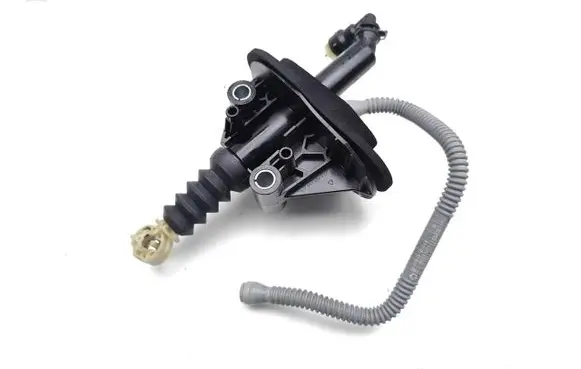 Nissan Qashqai J12 Clutch master cylinder 306106UB0A