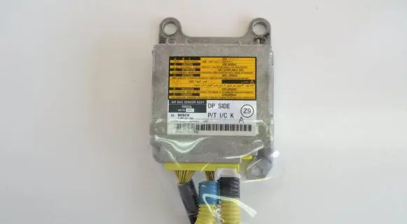 Lexus IS 220D-250-350 Airbag control unit/module 