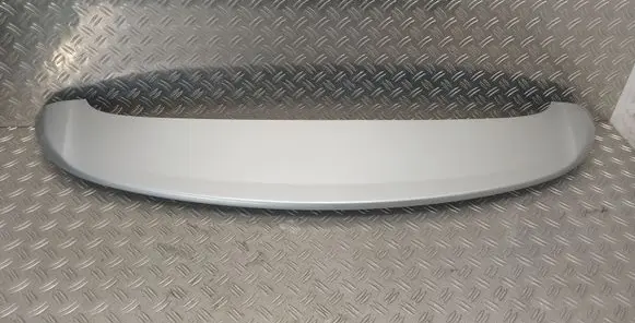 Tailgate/trunk spoiler