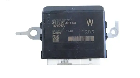BMW 7 F01 F02 F03 F04 Other devices 8922248160