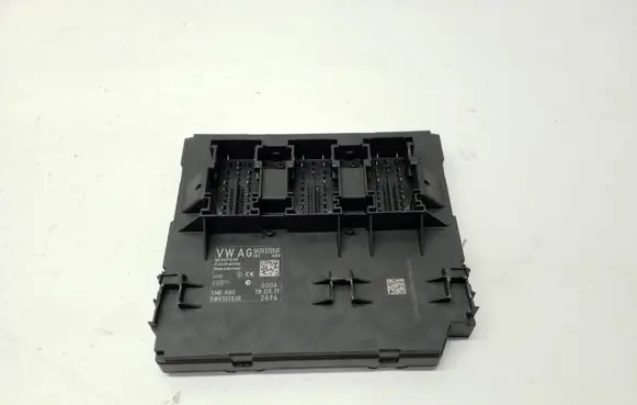 Volkswagen Tiguan Comfort/convenience module 5K0937084F BCMPQ35