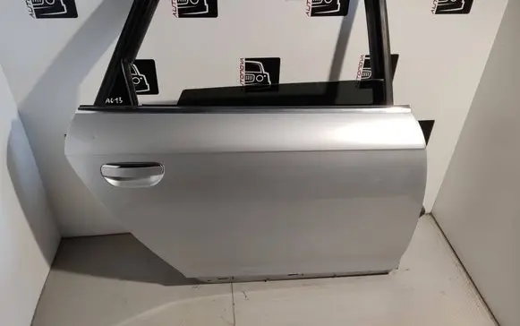 Audi A6 S6 C6 4F Rear door
