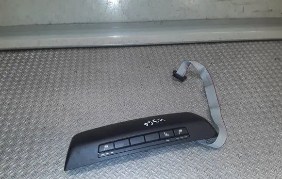BMW 1 E81 E87 Seat heating switch 6949245