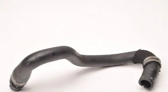 Volvo XC60 Engine coolant pipe/hose 32252517