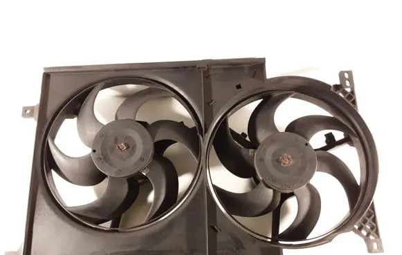 Land Rover Freelander Fan set 8240226