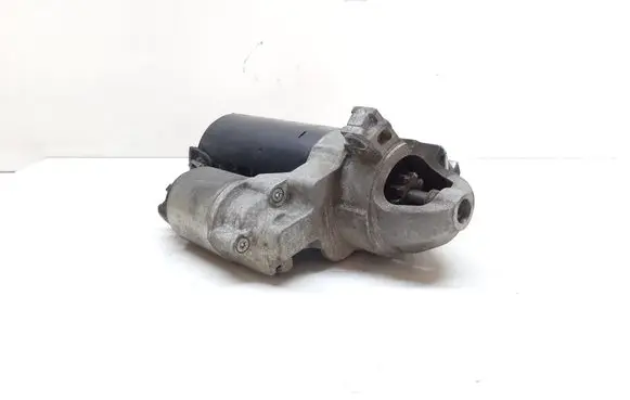 BMW 5 E60 E61 Starter motor 7801203 0001115069