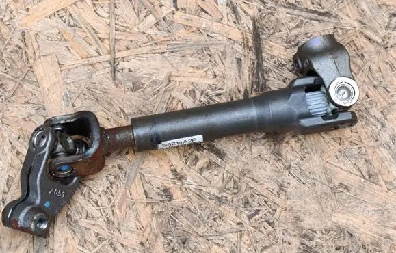 Steering column universal joint