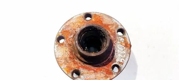 Audi 100 S4 C4 Rear wheel hub