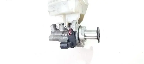 Volkswagen Touareg II Master brake cylinder 1K0945459A 7P0611303A 5N0945459A