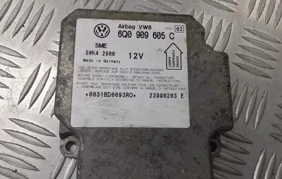 Volkswagen PASSAT B5 Airbag control unit/module 6Q0909605C