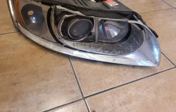 Volvo V50 Headlight/headlamp 31299618rh 1307022817 LE06A6153ABL