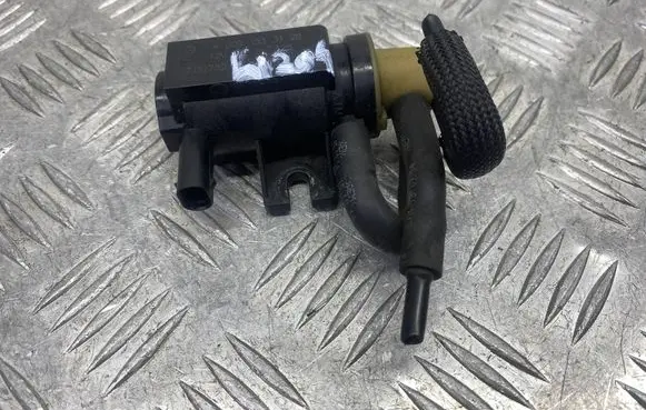 Mercedes-Benz E W212 Turbo solenoid valve A0091533128 00782 14T325