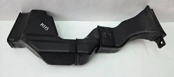 BMW i3 Cabin air duct channel 9309550