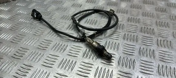 Volkswagen PASSAT B8 Lambda probe sensor 04E906262F