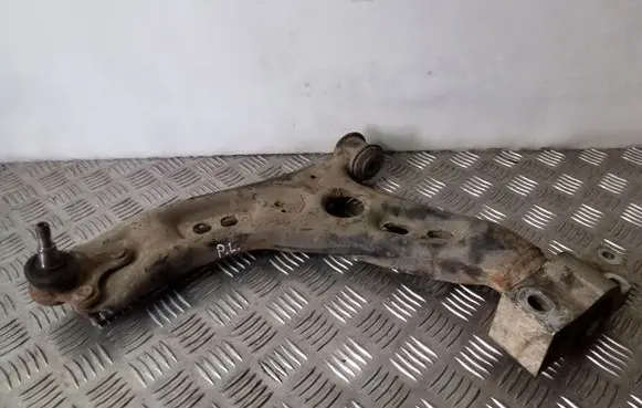 Audi A3 S3 A3 Sportback 8P Front lower control arm/wishbone